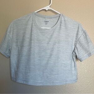 Girls active wear crop top L(10-12)